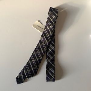 LE CHATEAU Neck tie